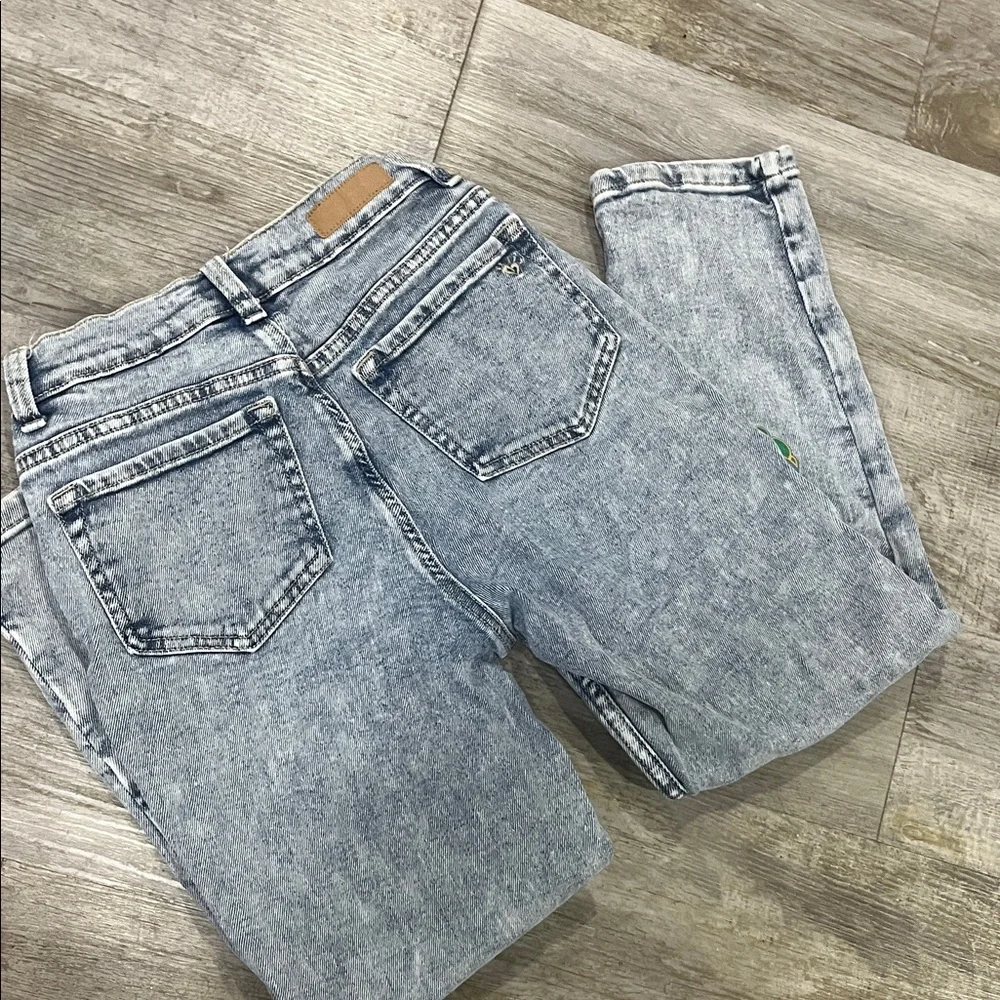 Justice jeans 👖 Embroidered Patch Denim Jeans size‎ 14 The Stranger Things
